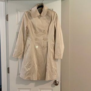 Trench coat